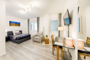 Apartment Economy 2